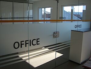 Milchglasfolien im Büro
